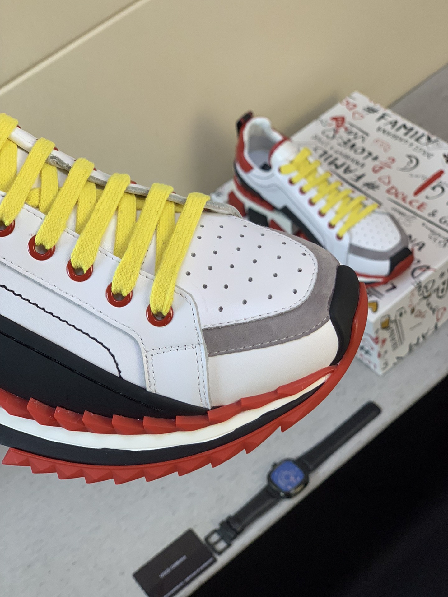 Dolce & Gabbana Low Tops Sneakers 29 - vstockx