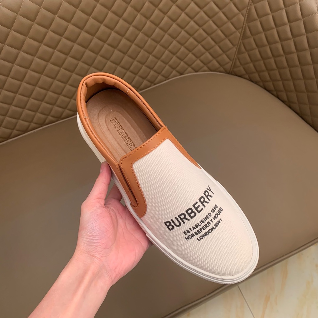 Burberry Perforated Check Sneaker 37 - vstockx