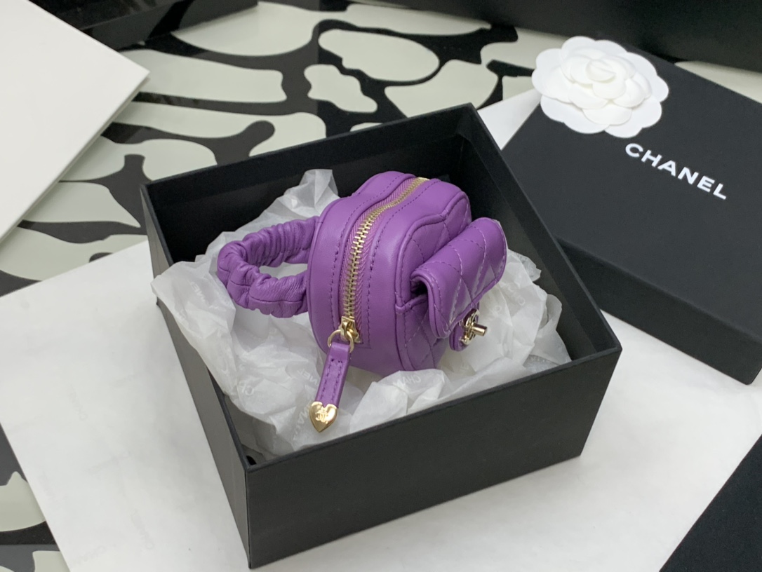 Handbag Chanel size 8*8.5*5.5* cm - vstockx