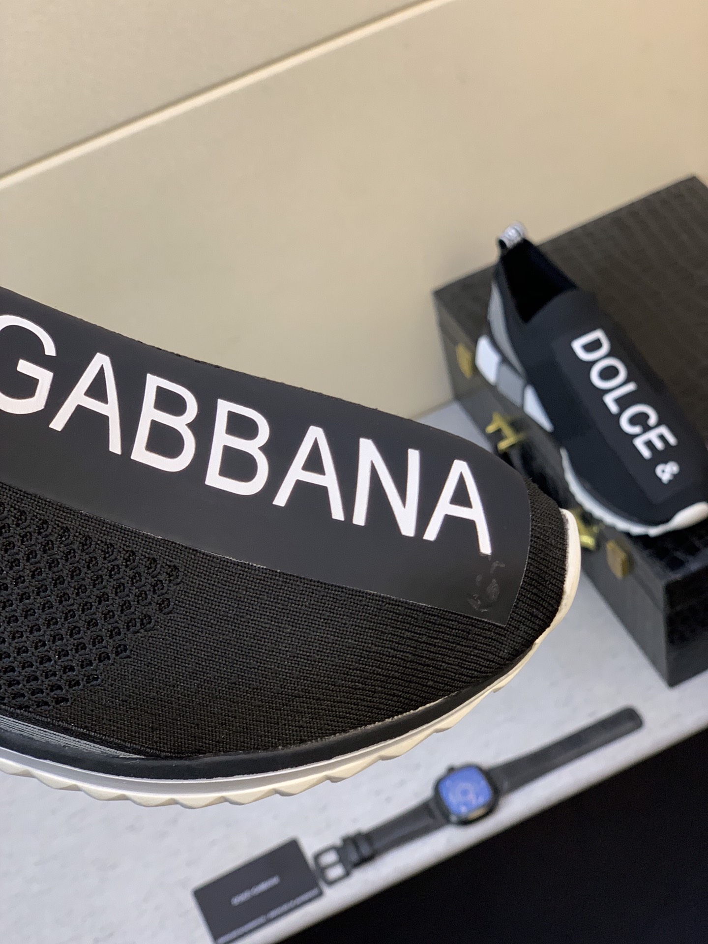 Dolce & Gabbana Sorrento 26 - vstockx