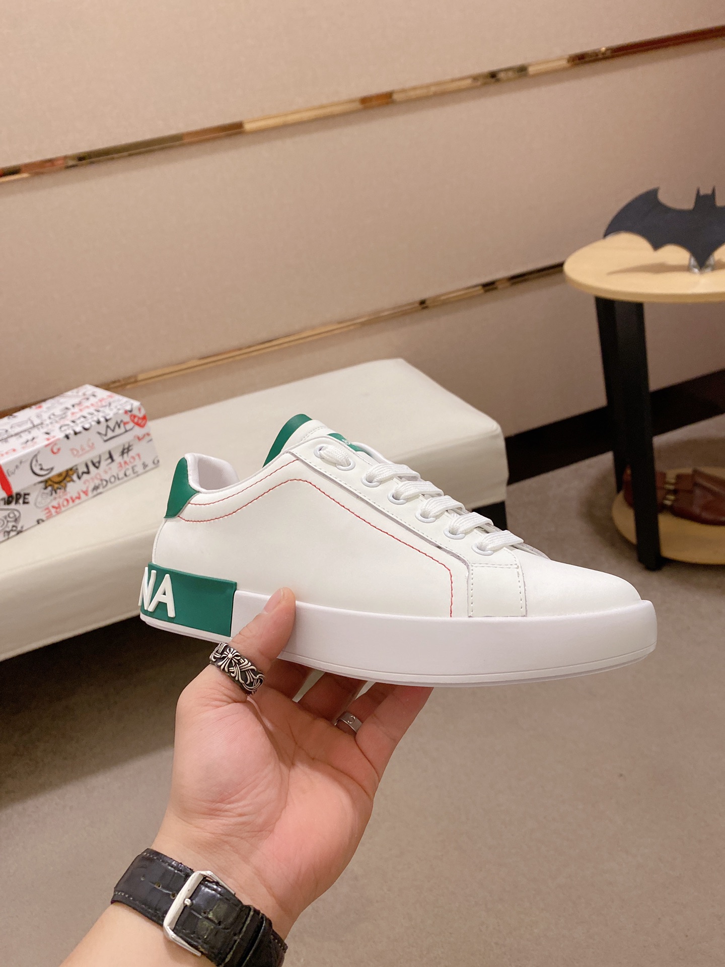 Dolce & Gabbana Low Tops Sneakers 107 - vstockx