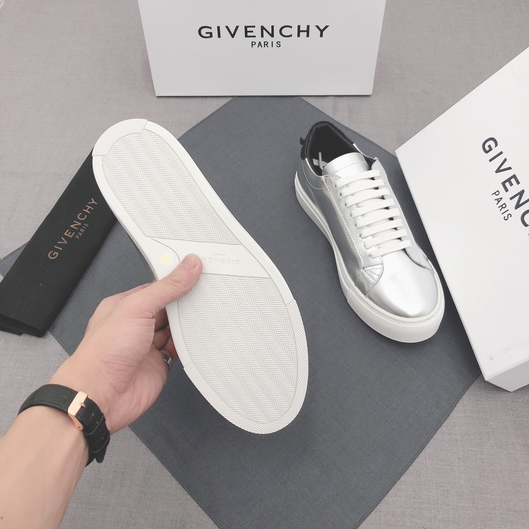 Givenchy Urban Street Logo-print Leather Sneakers 53 - vstockx