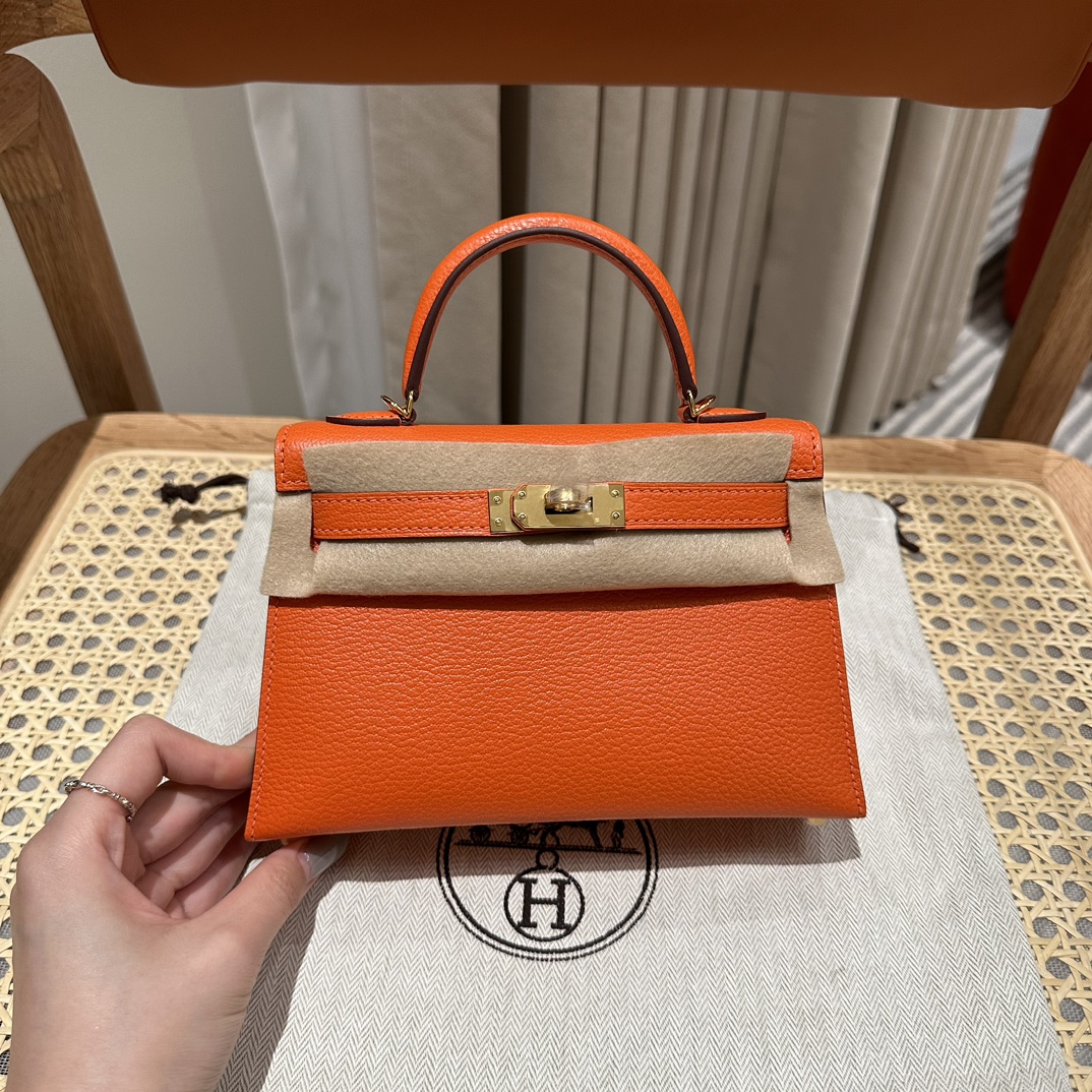 Handbags Hermes mini Kelly size:19 cm - vstockx