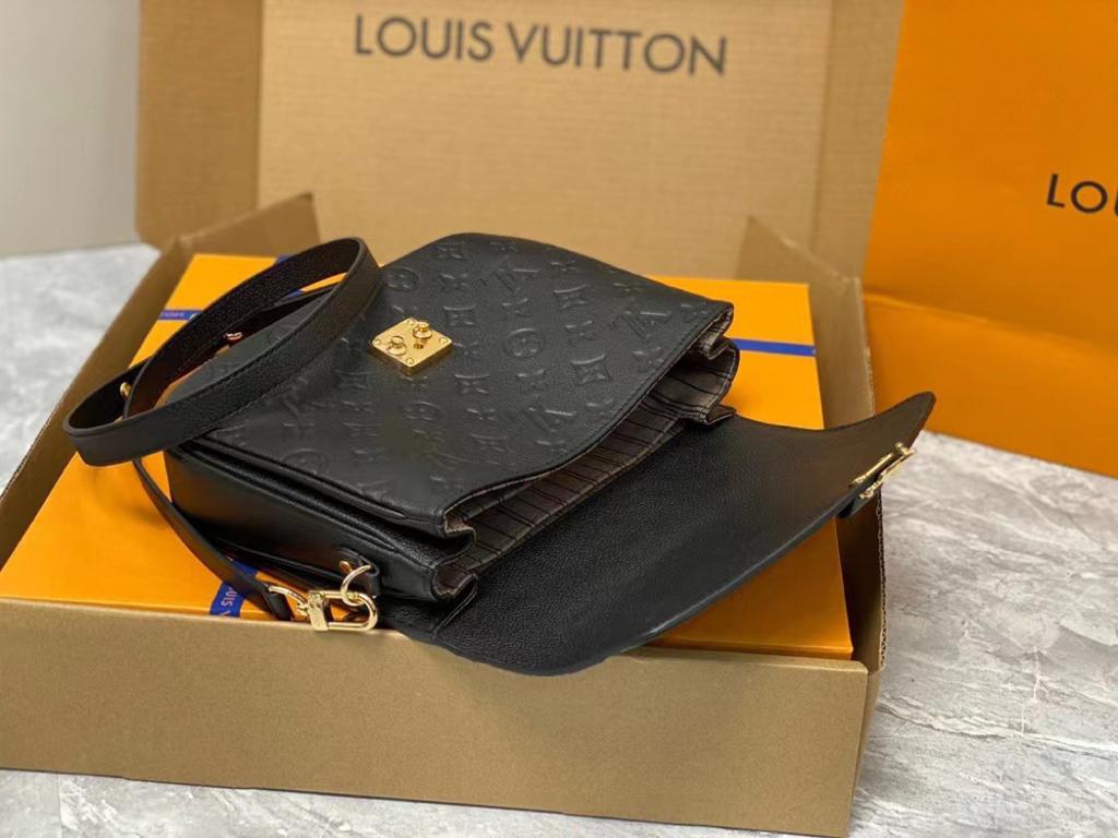 Handbag Louis Vuitton M41487 size 25 x 19 x 7 cm - vstockx