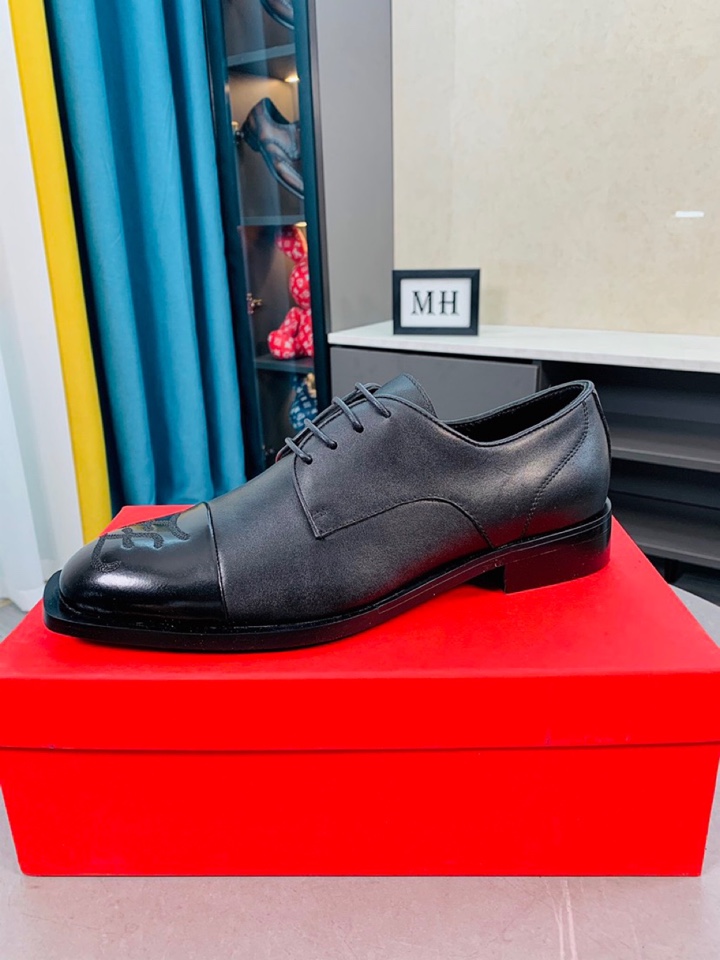 Salvatore Ferragamo Boots 22 - vstockx