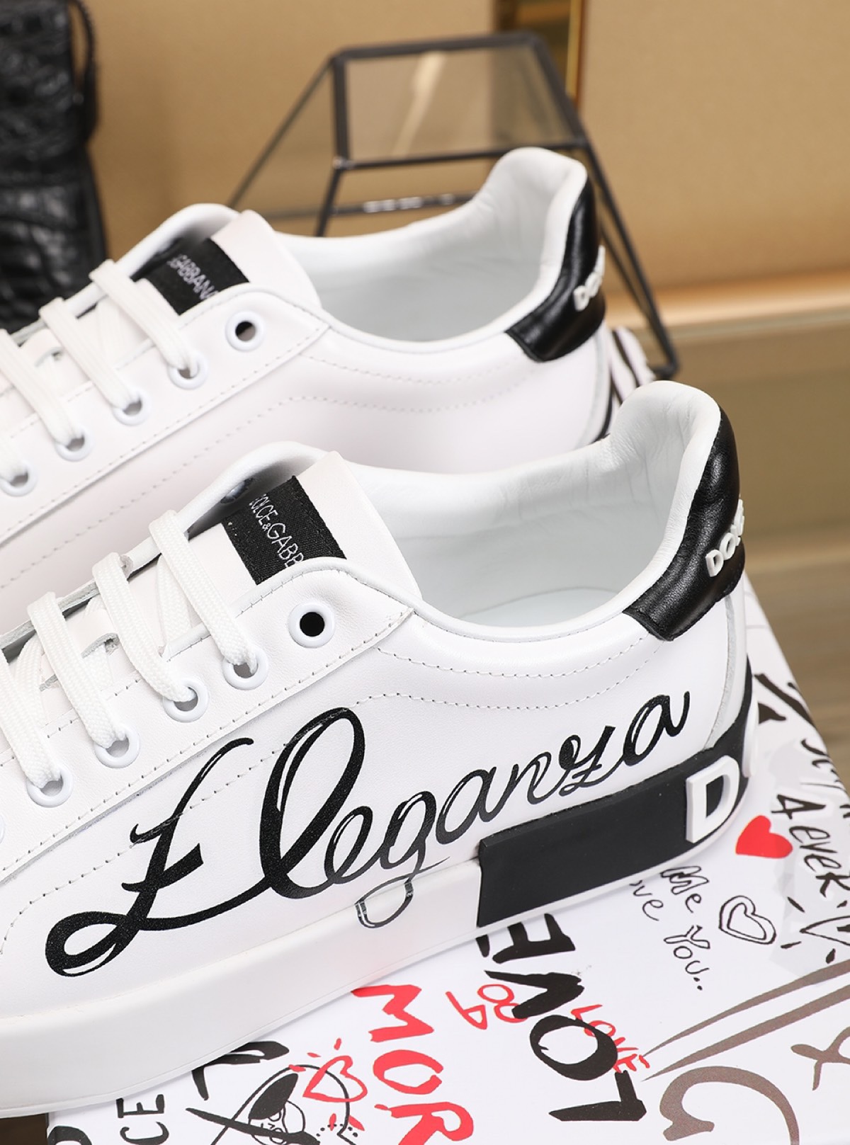 Dolce & Gabbana Low Tops Sneakers 71 - vstockx