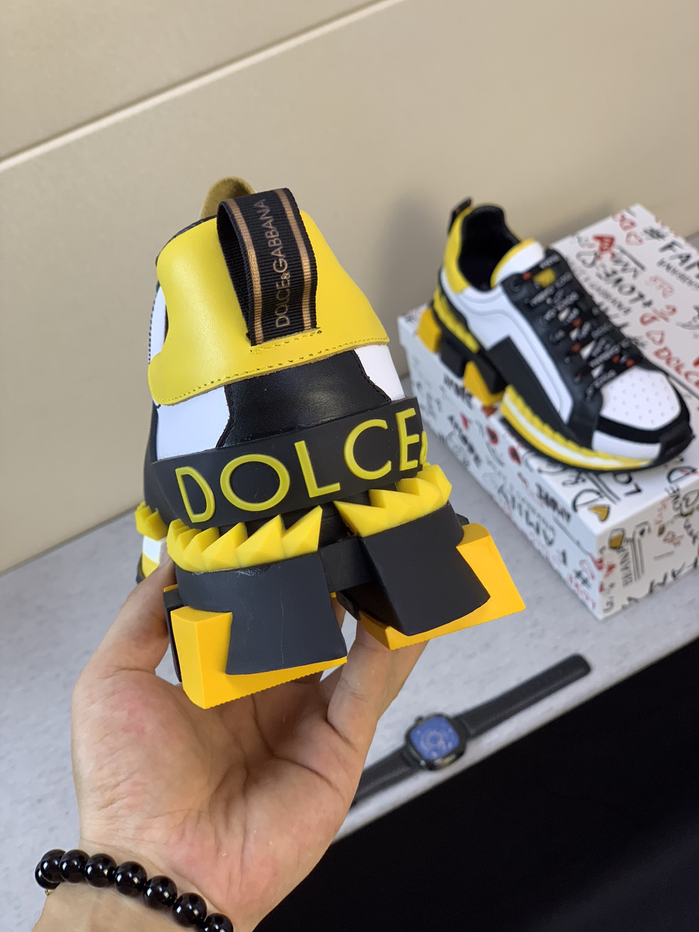 Dolce & Gabbana Low Tops Sneakers 30 - vstockx