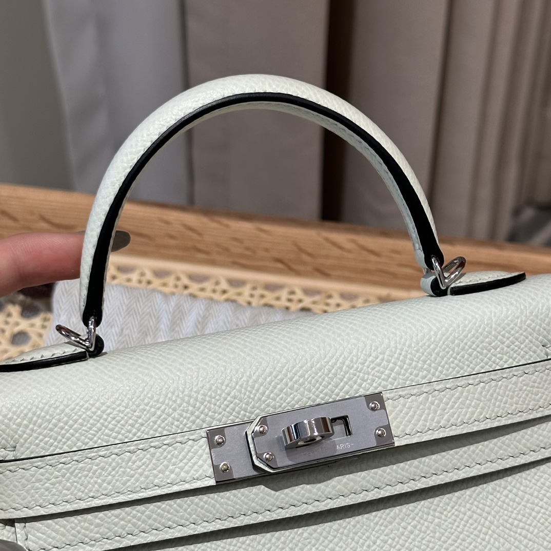 Handbags Hermes mini Kelly size:19 cm - vstockx