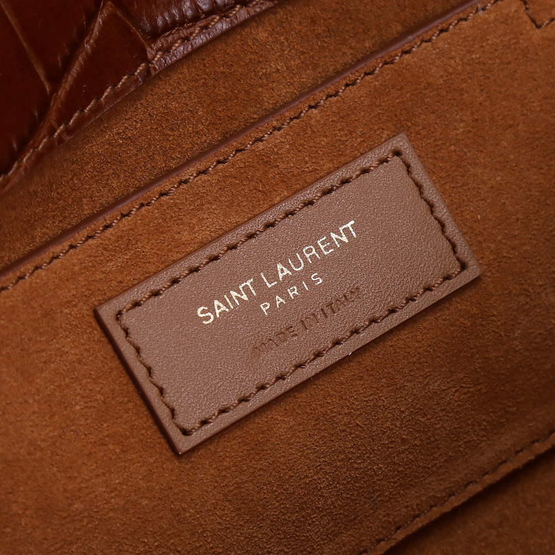 Handbags SAINT LAURENT 695949 size 31x14x3 cm - vstockx