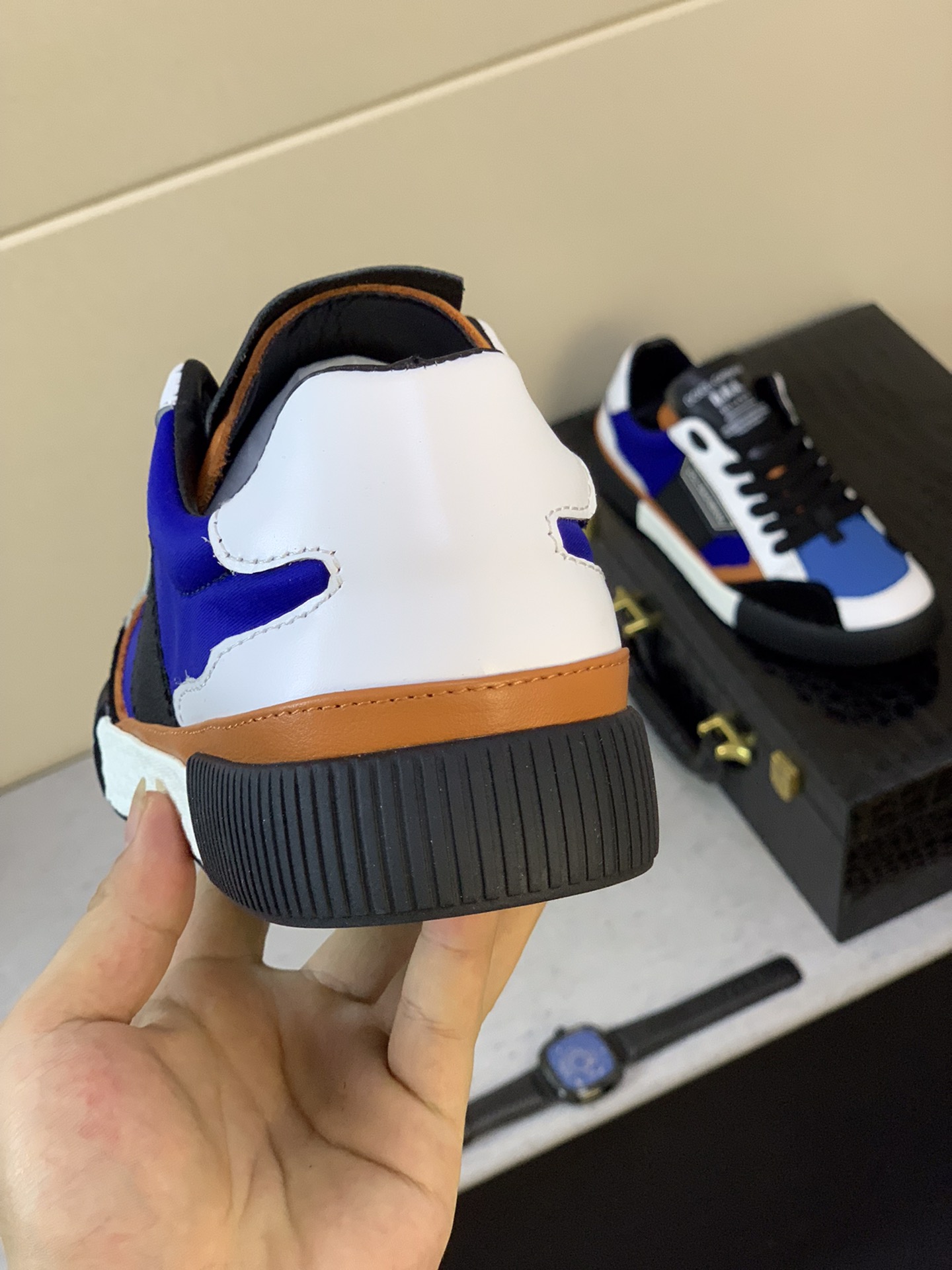 Dolce & Gabbana Low Tops Sneakers 46 - vstockx