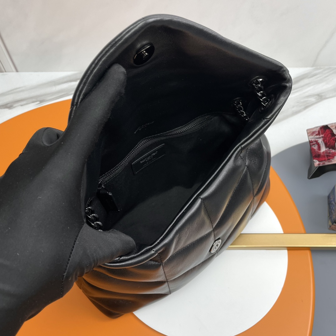 Handbags SAINT LAURENT 577476 size 29x17x11 cm - vstockx