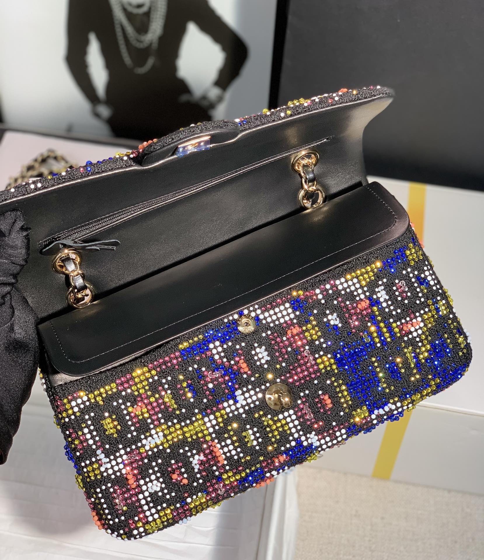 Handbag Chanel size 25 cm - vstockx