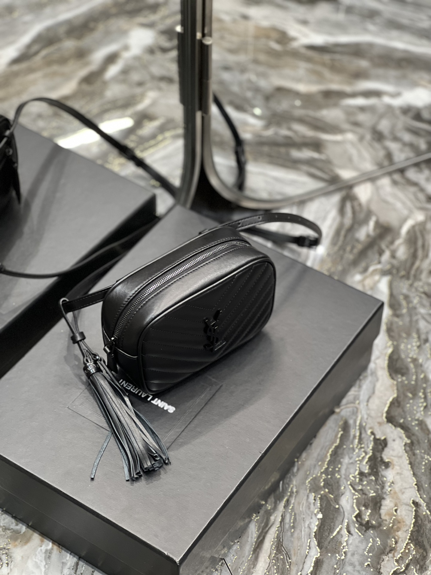 Handbags SAINT LAURENT 534817 size 15.5x10.5x5.5 cm - vstockx