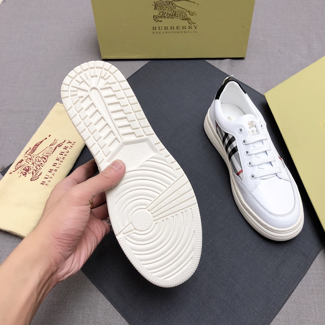 Burberry Perforated Check Sneaker 43 - vstockx