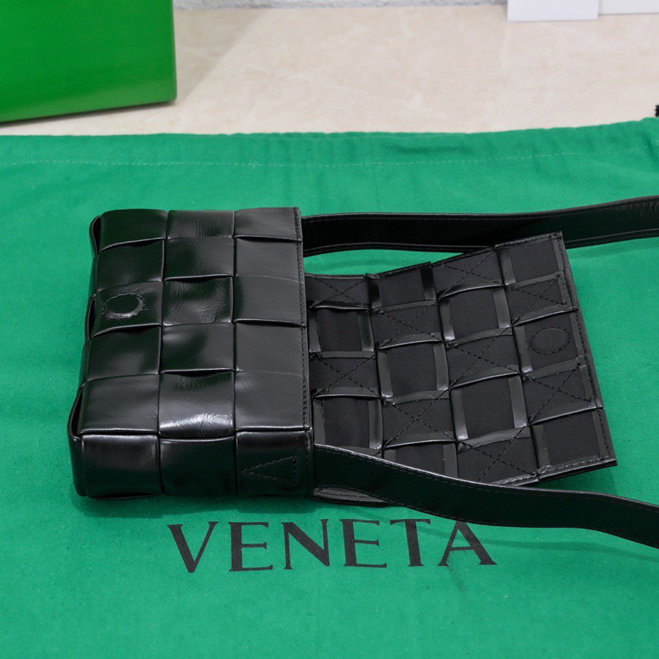 handbags Bottega Veneta 7587# size:17.5*10.5*3cm - vstockx
