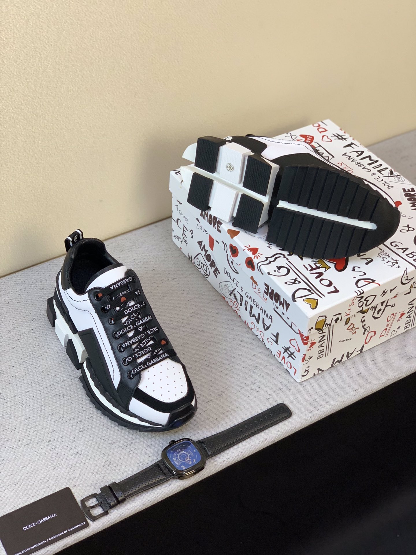 Dolce & Gabbana Low Tops Sneakers 32 - vstockx