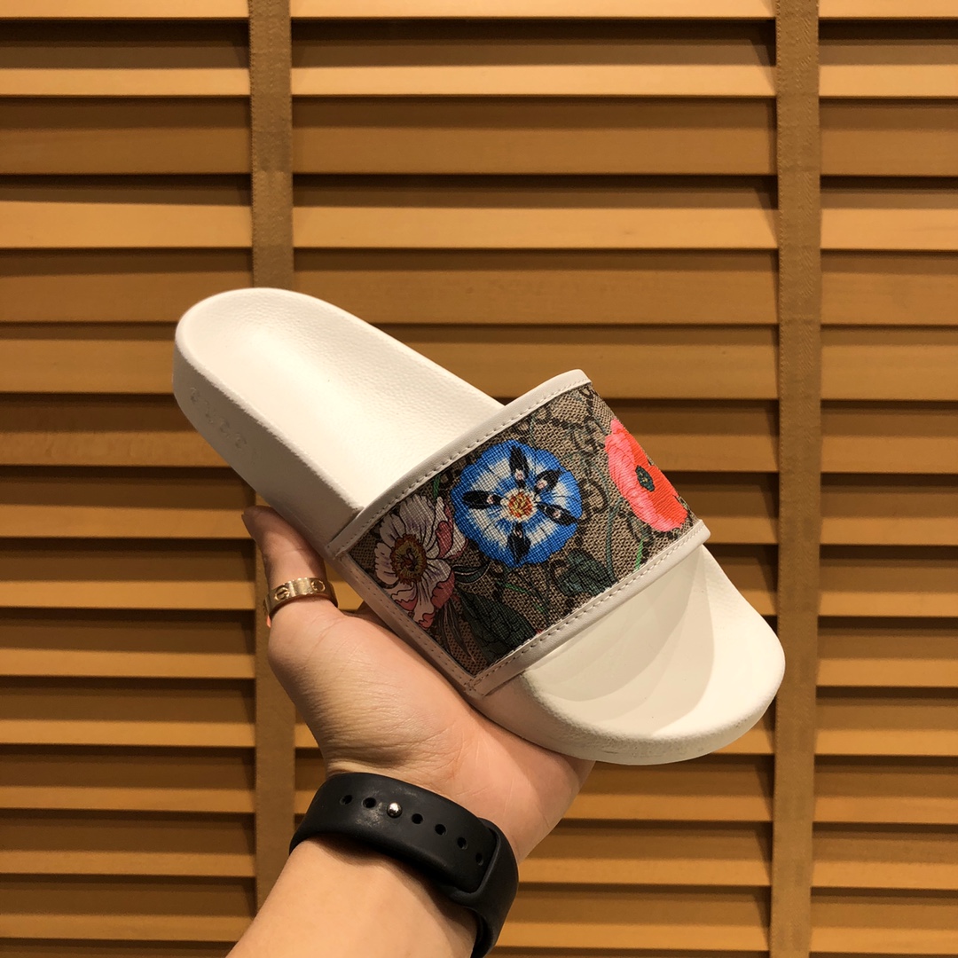 Gucci Slippers 19 - vstockx