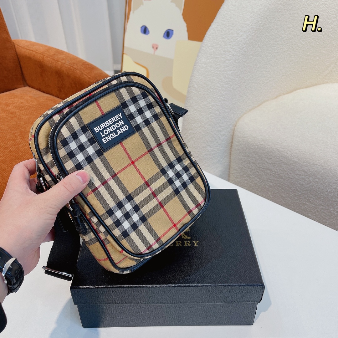 burberry   ͱ  ߴ    18*8*24cm - vstockx