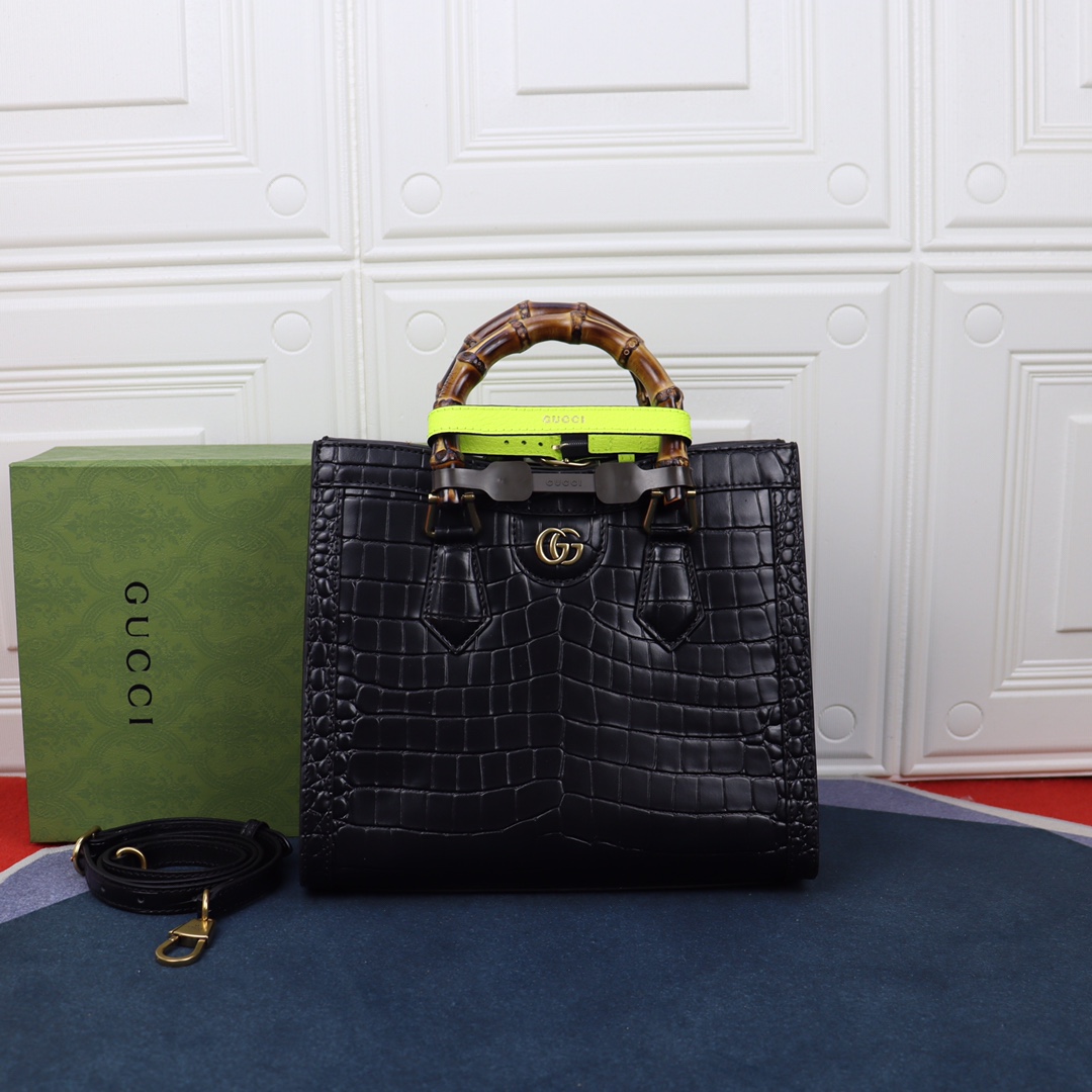 Handbag Gucci 660195 size 27*24*11 cm - vstockx