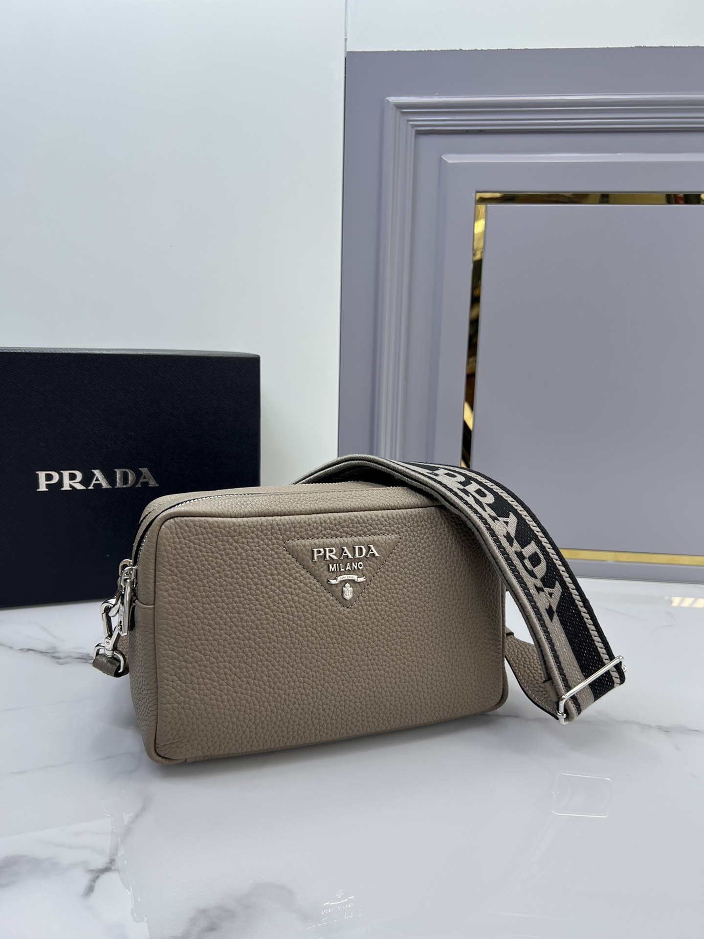 handbags prada 1BD082 22*14*8 - vstockx