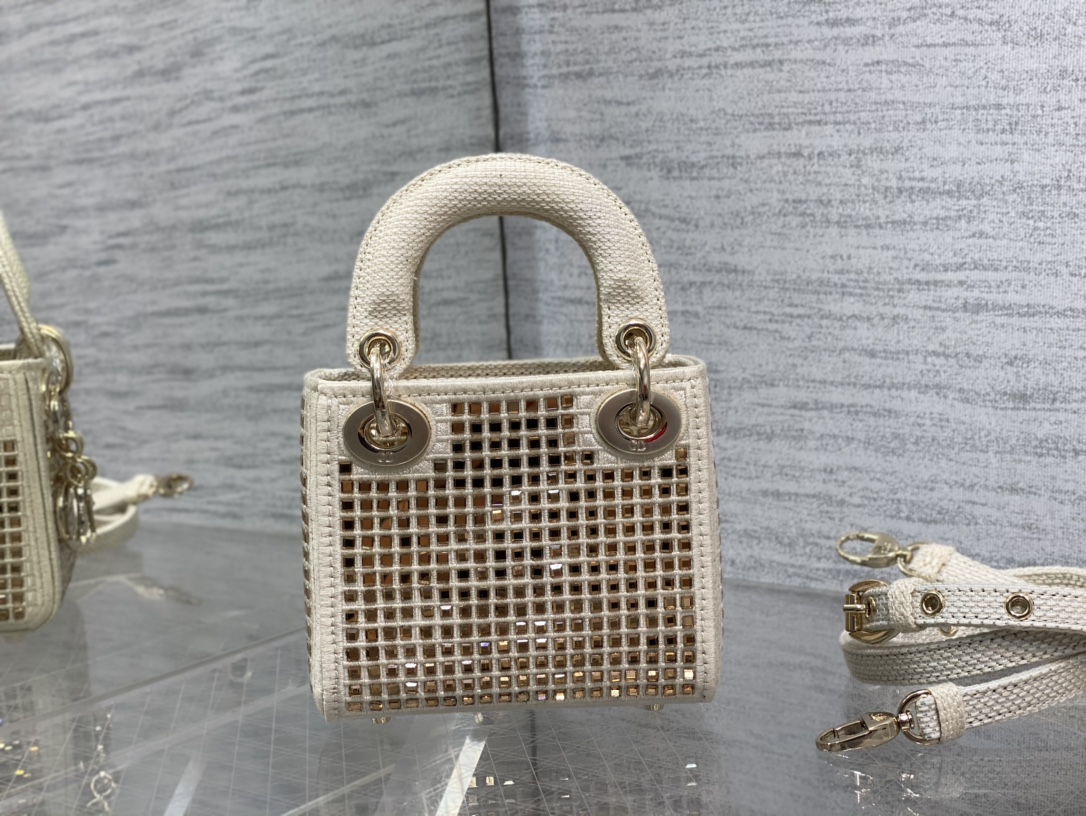 Handbag Dior size 12*10*5 cm - vstockx