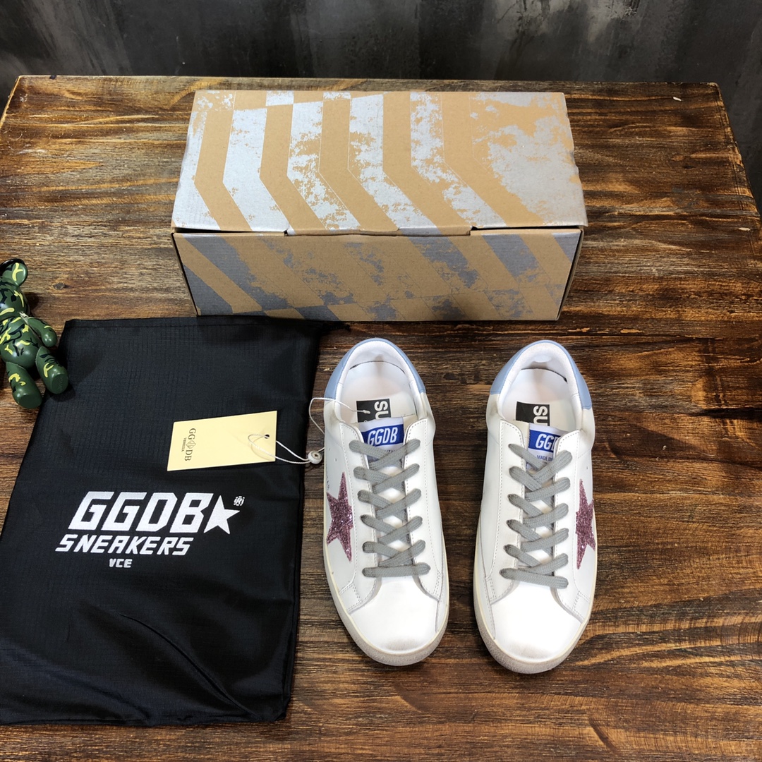 Golden Goose Superstar distressed-finish sneakers 2 - vstockx