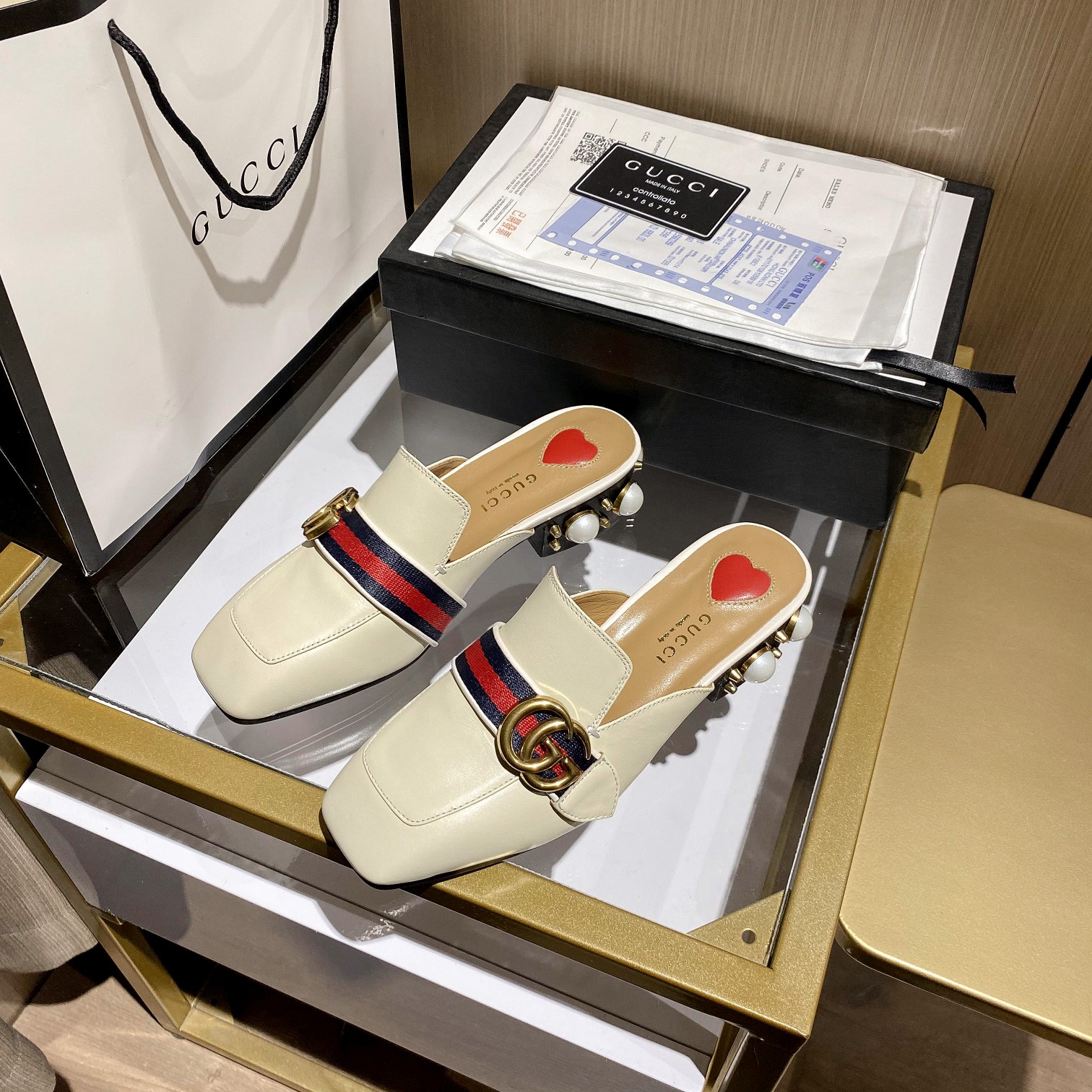 Gucci Leather mid-heel loafer Women 12 - vstockx