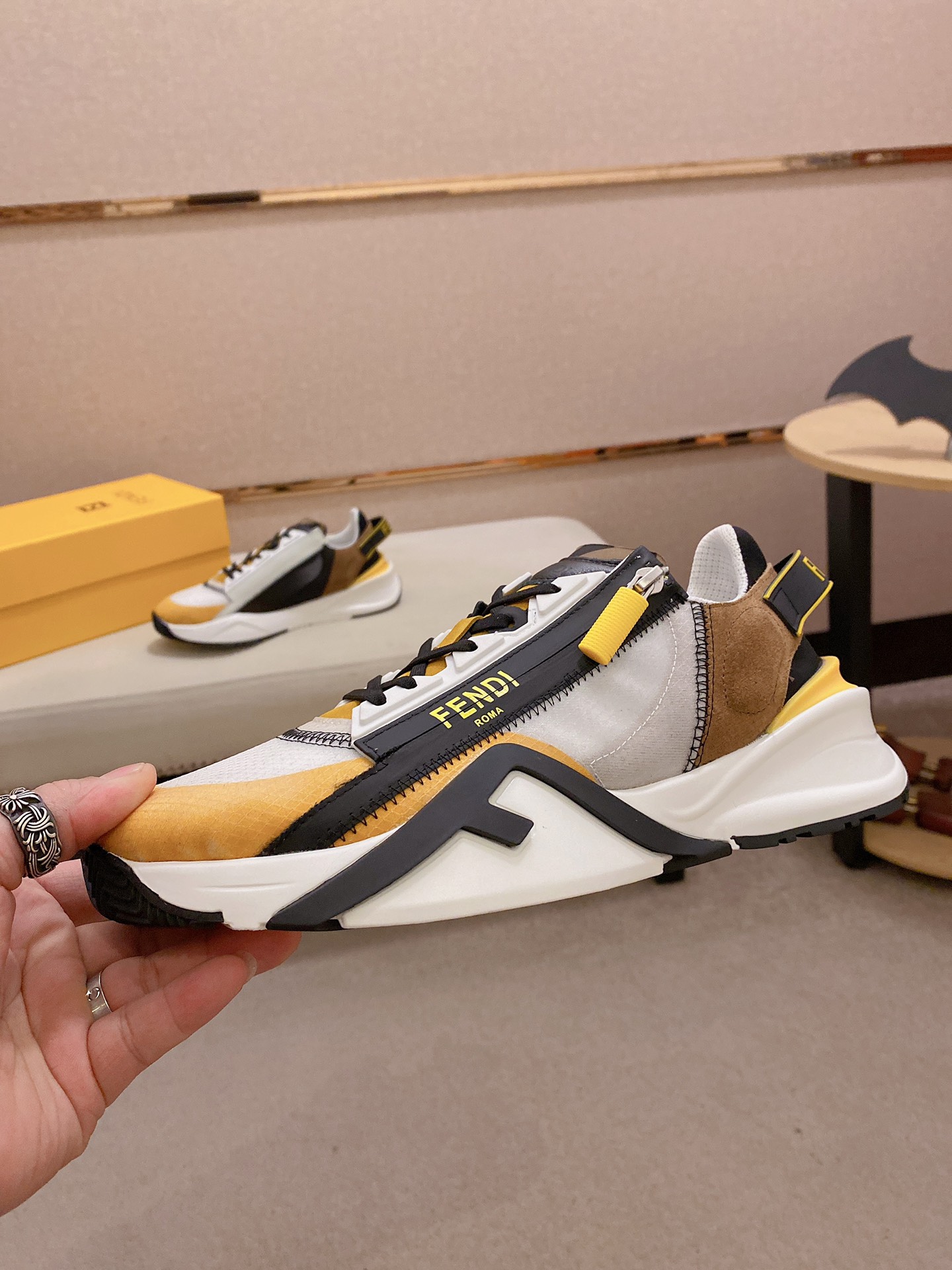 Fendi Flow Ff Sneakers 22 - vstockx