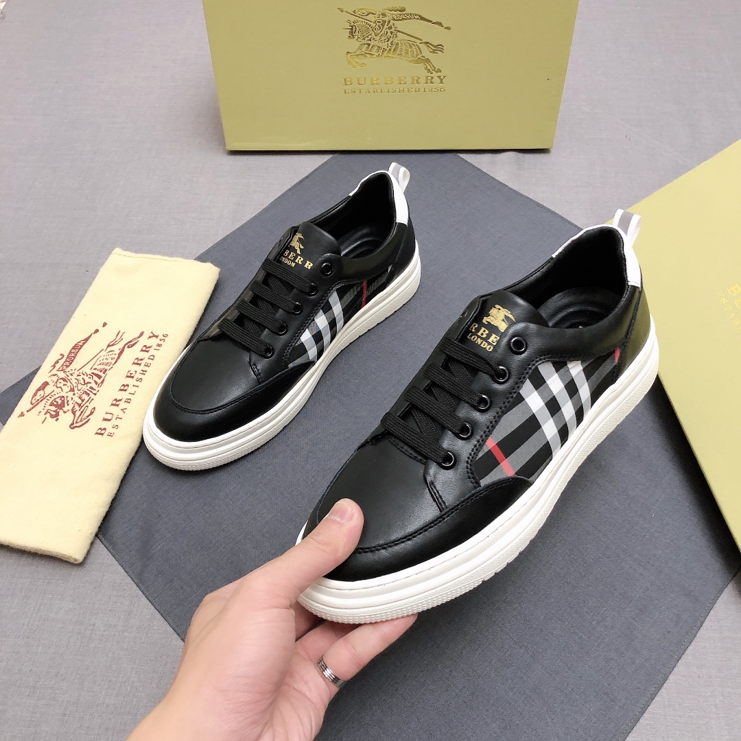 Burberry Perforated Check Sneaker 42 - vstockx