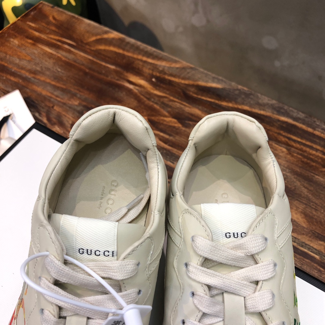 Gucci Rhyton sneaker 44 - vstockx