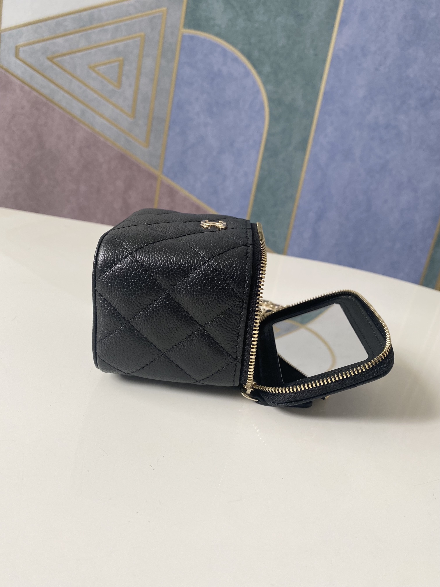 Handbag Chanel 81186 size 10.5-8.5-7 cm - vstockx