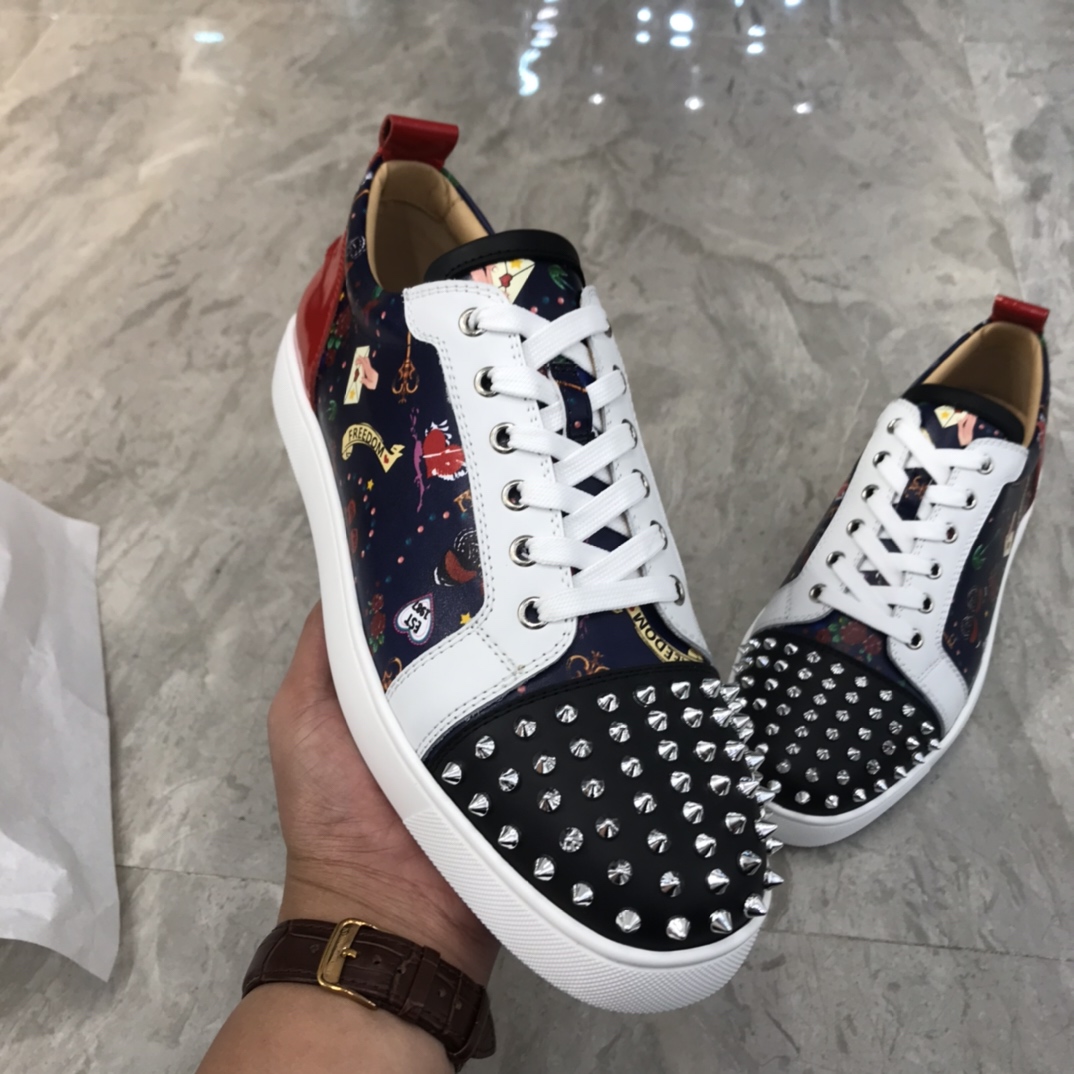 Christian Louboutin Louis Junior Spikes Orlato Flat Sneakers 58 - vstockx