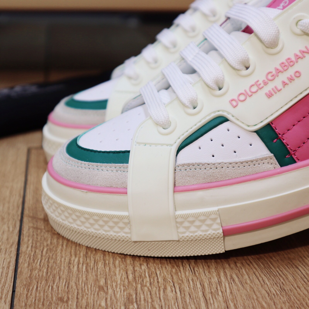 Dolce & Gabbana Low Tops Sneakers 79 - vstockx