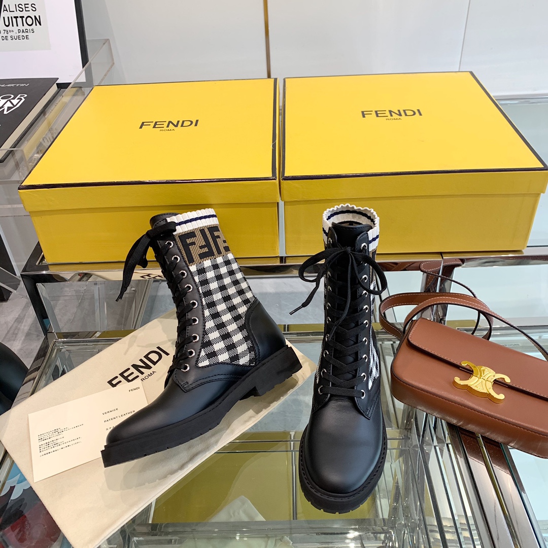 Fendi Boots 18 - vstockx