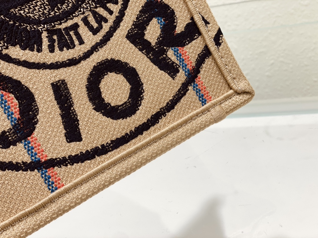 Handbags Dior 8001 size:36.5*28 cm - vstockx