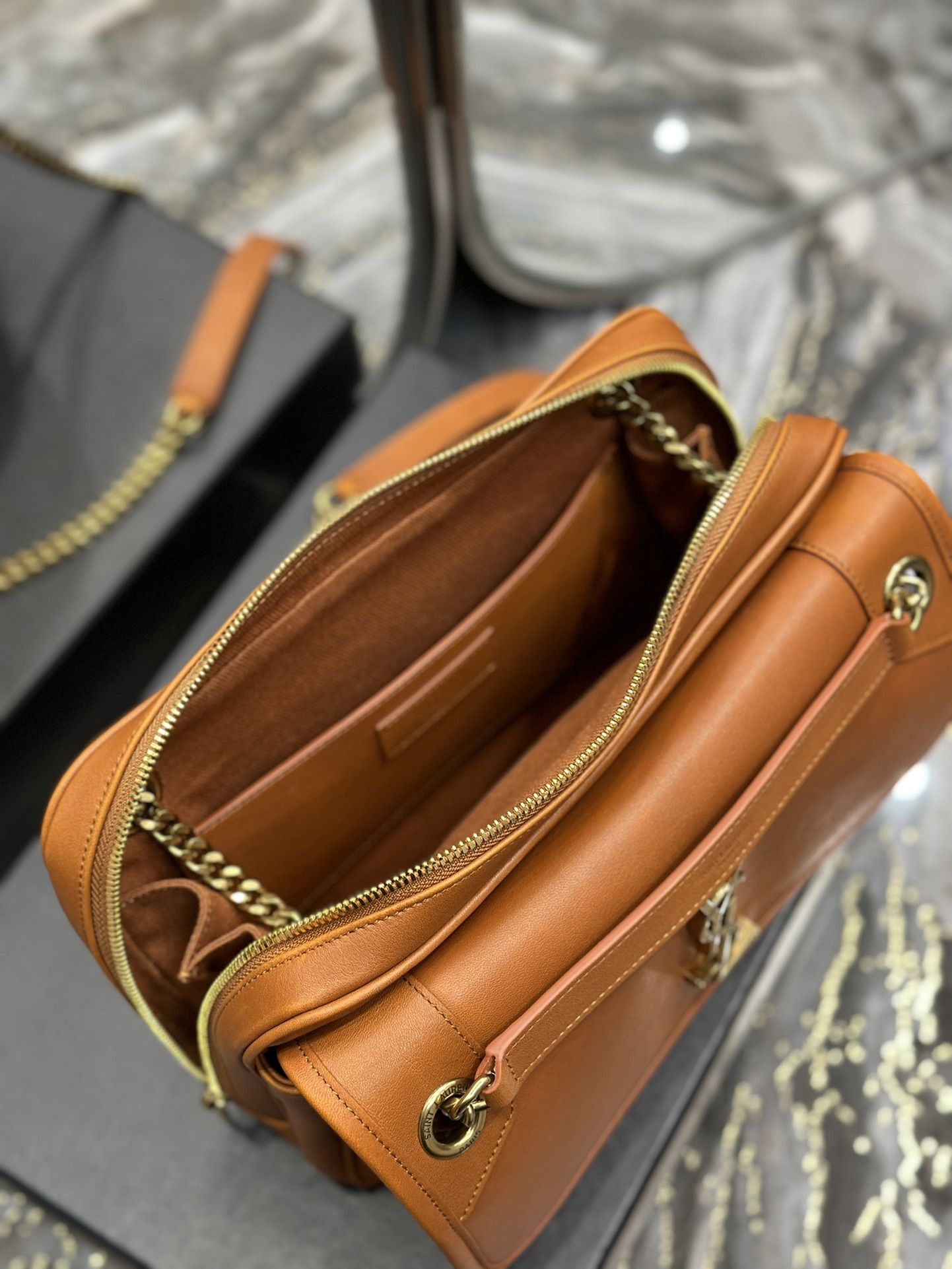 Handbags SAINT LAURENT 712520 size 26  19  7.5/13 cm - vstockx