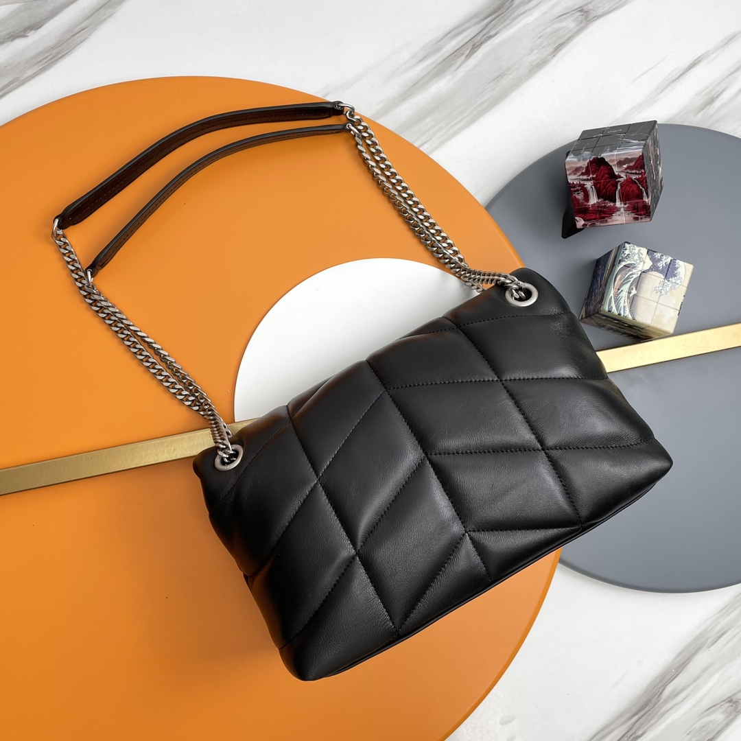 Handbags SAINT LAURENT 577476 size 29x17x11 cm - vstockx