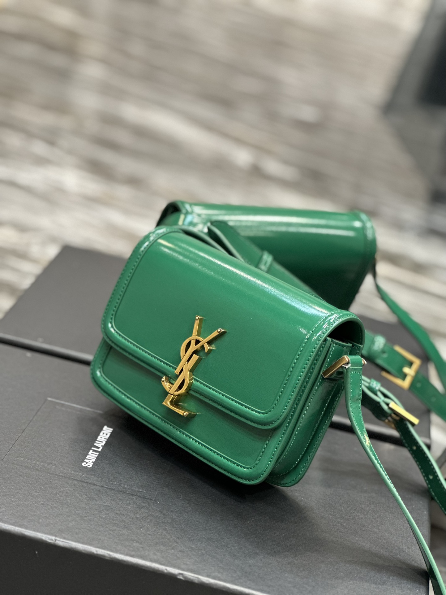Handbags SAINT LAURENT 634306 size 19  13  5 cm - vstockx