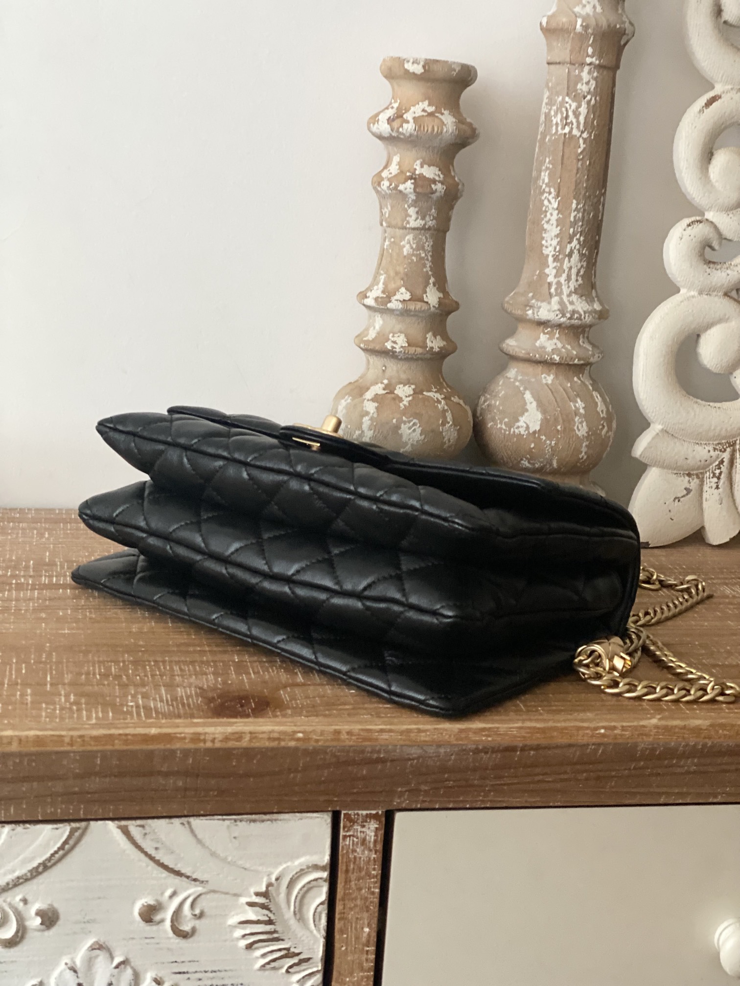 Handbag Chanel AS3609 size 16x25x10 cm - vstockx