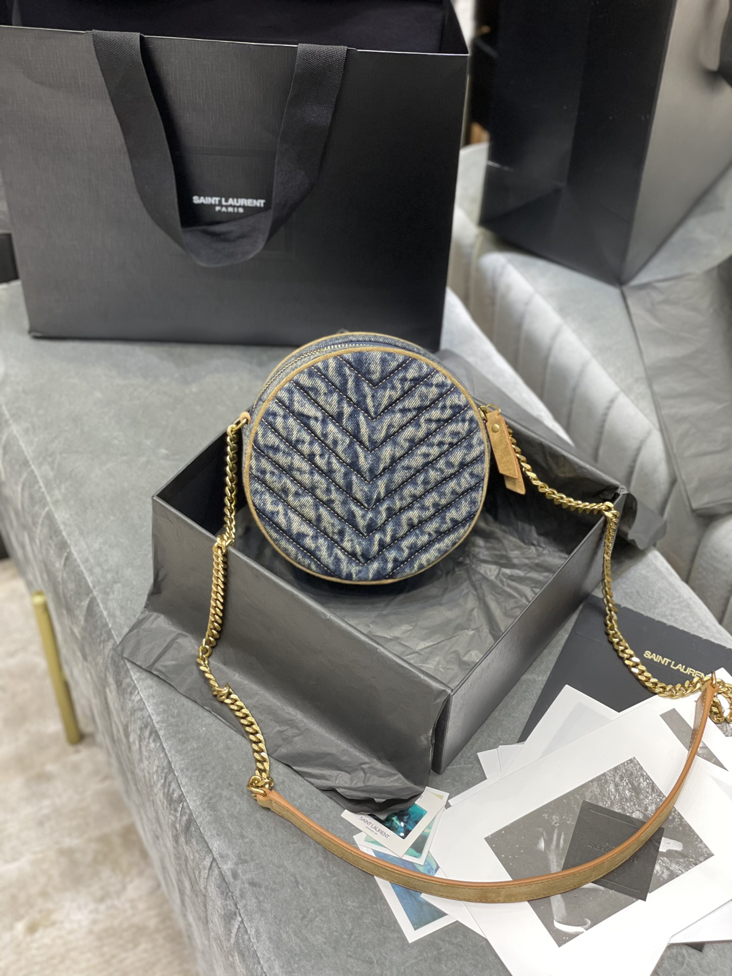 Handbags SAINT LAURENT 610436 size 17  17  5.5 cm - vstockx