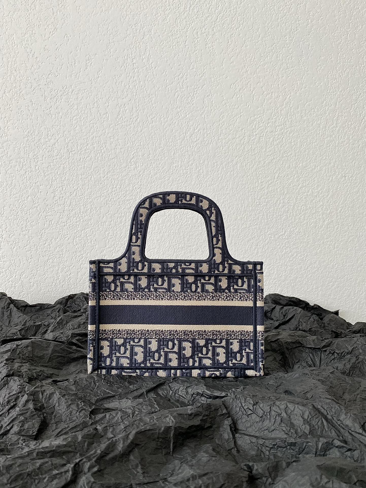Handbags Dior Book Tote 8001 size:23*17*11 cm - vstockx