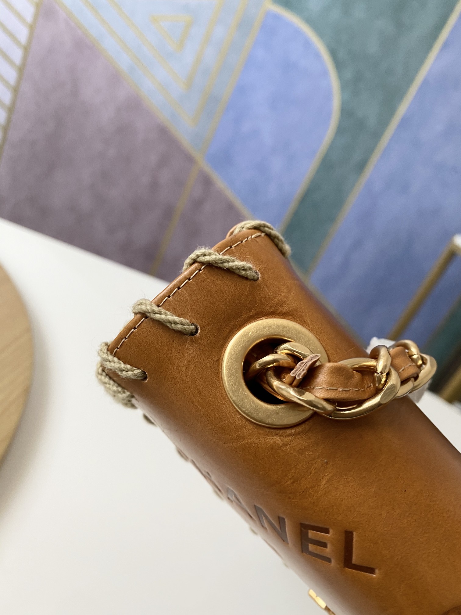 Handbag Chanel 0966 size 25 6 14 cm - vstockx