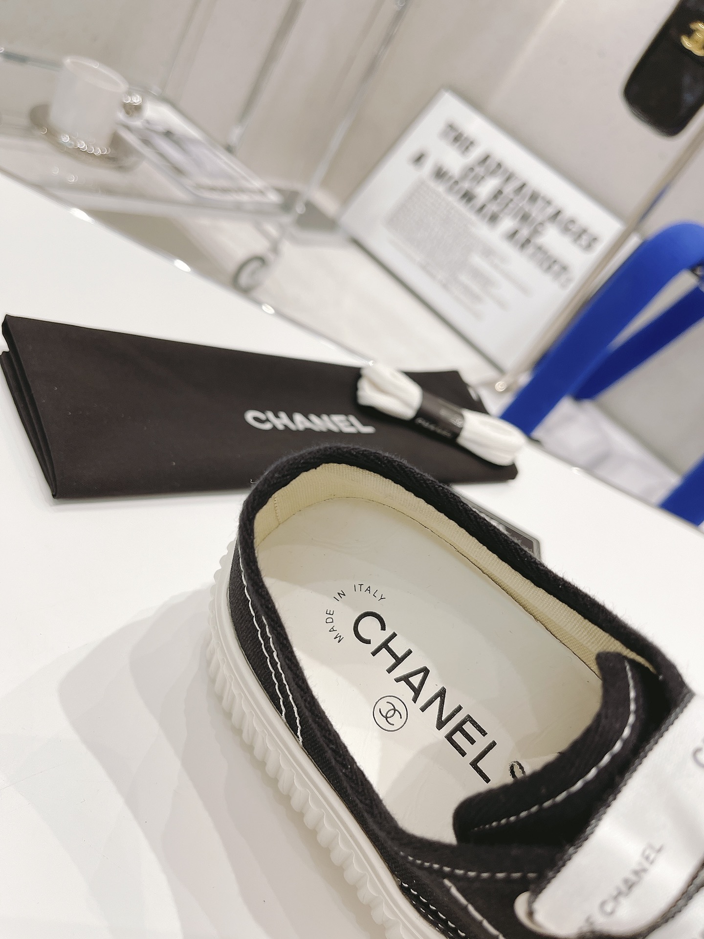 Chanel Platform Sneaker 7 - vstockx