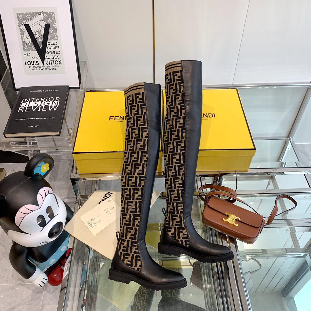 Fendi Boots 8 - vstockx