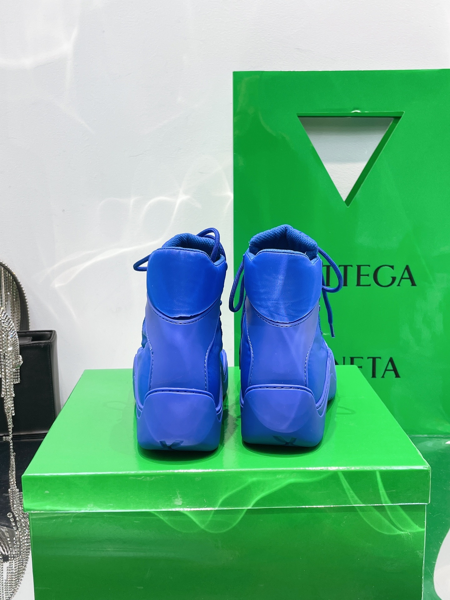 Bottega Veneta Puddle Bomber Lace-up Rubber And Shell Boots 6 - vstockx