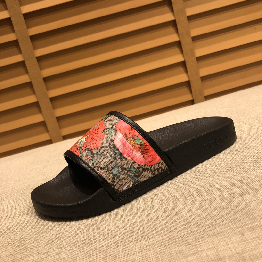 Gucci Slippers 18 - vstockx