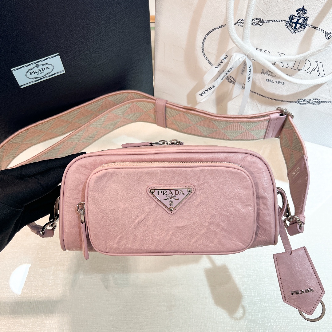 handbags prada 1BH198 22*10.5*7 - vstockx