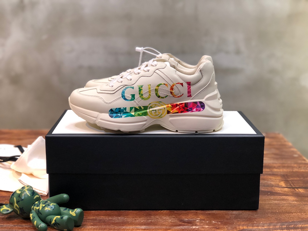 Gucci Rhyton sneaker 44 - vstockx