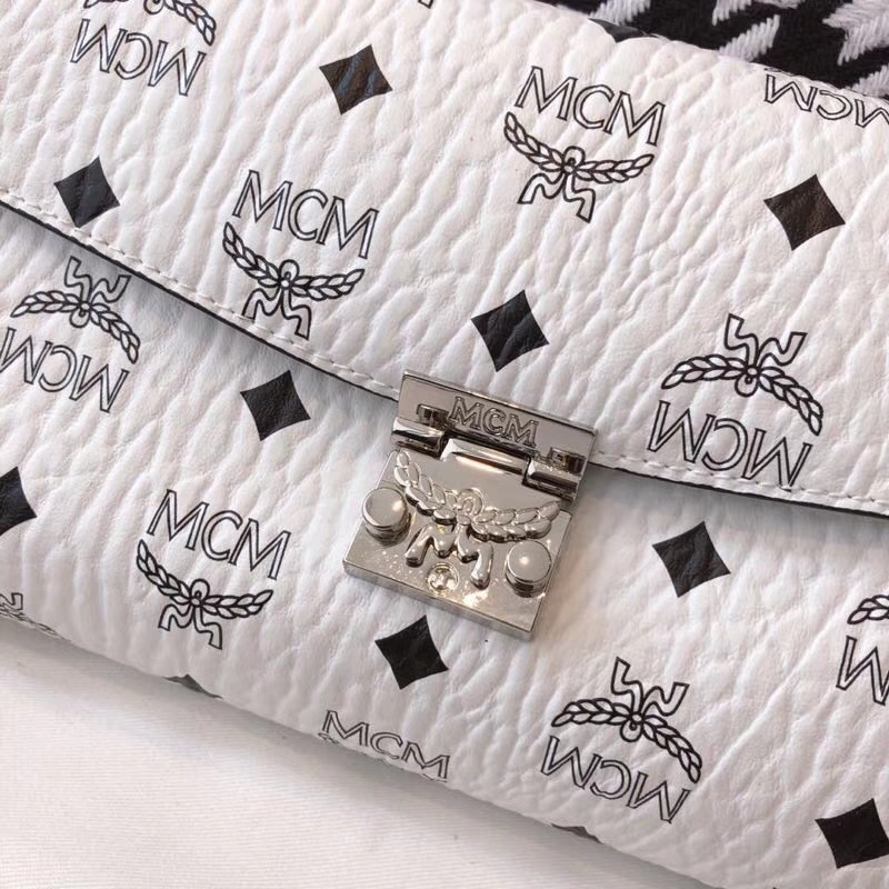 Handbags MCM 6226 size:24*14*5 cm - vstockx