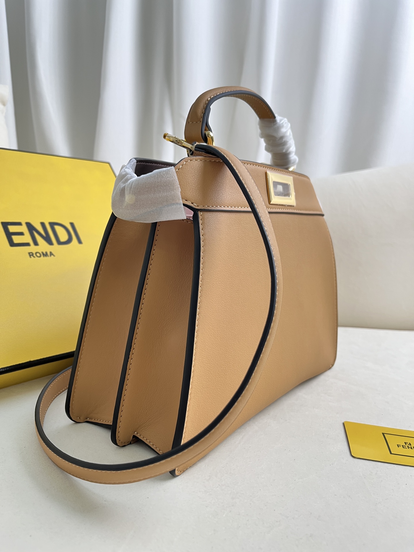 handbags FENDI 0229 size:27*21*11cm - vstockx